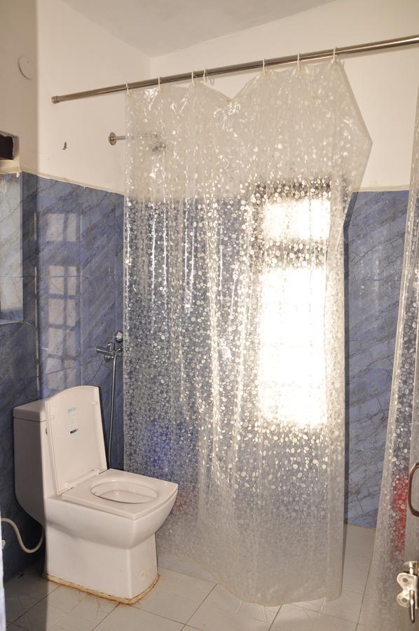Hotel Jan Palace レー エクステリア 写真